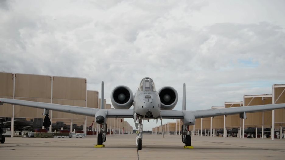 Samolot wojskowy A-10C Thunderbolt przypadkowo odpalił rakietę nad Arizoną
