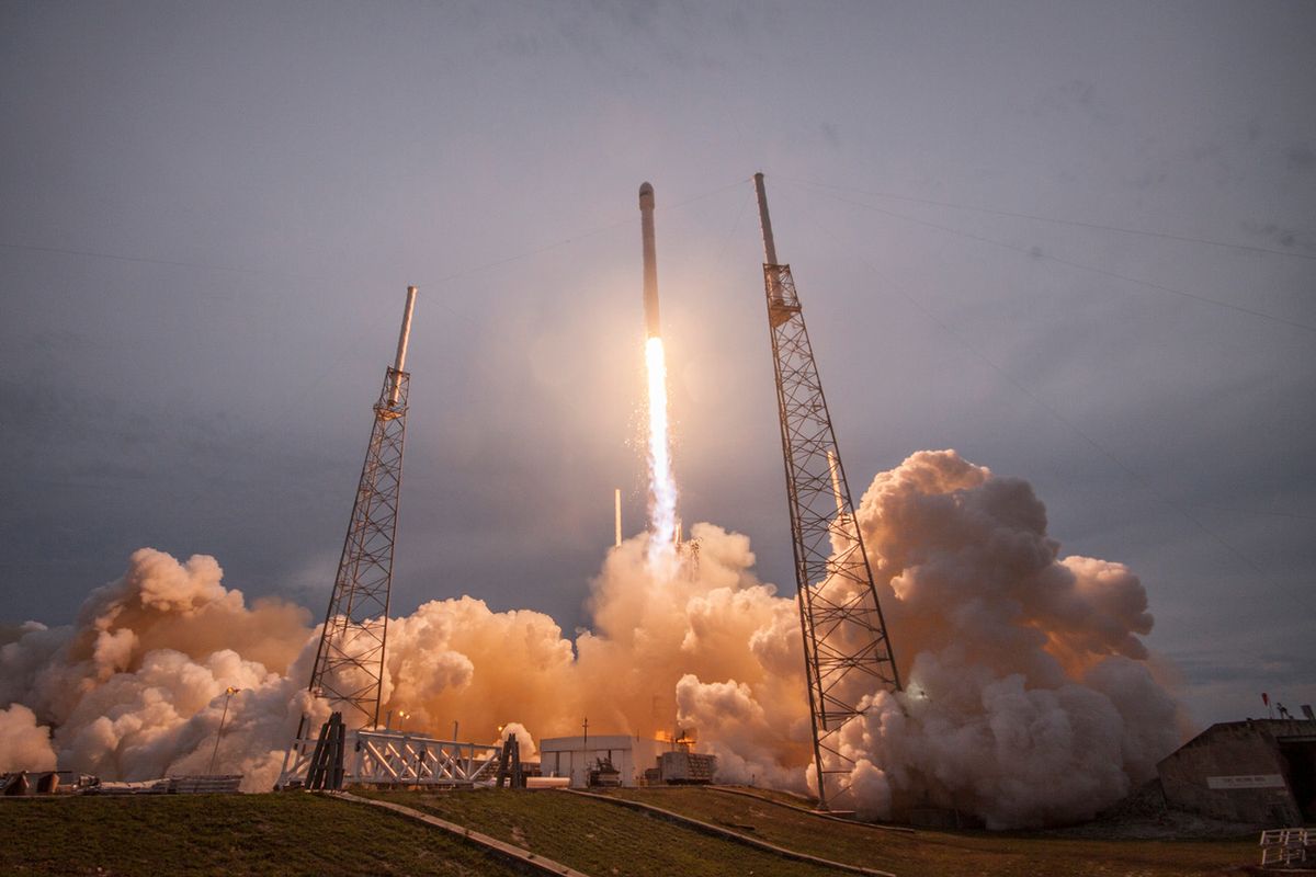 SpaceX wystrzelił satelitę przy użyciu rakiety Falcon 9