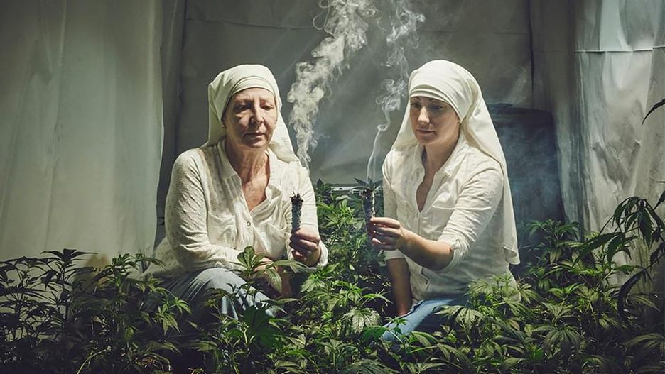 "Łamiąc obyczaje", reż. Ryan