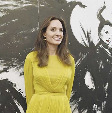 Angelina Jolie - góra sukienki, premiera Czarownicy 2 w Tokio