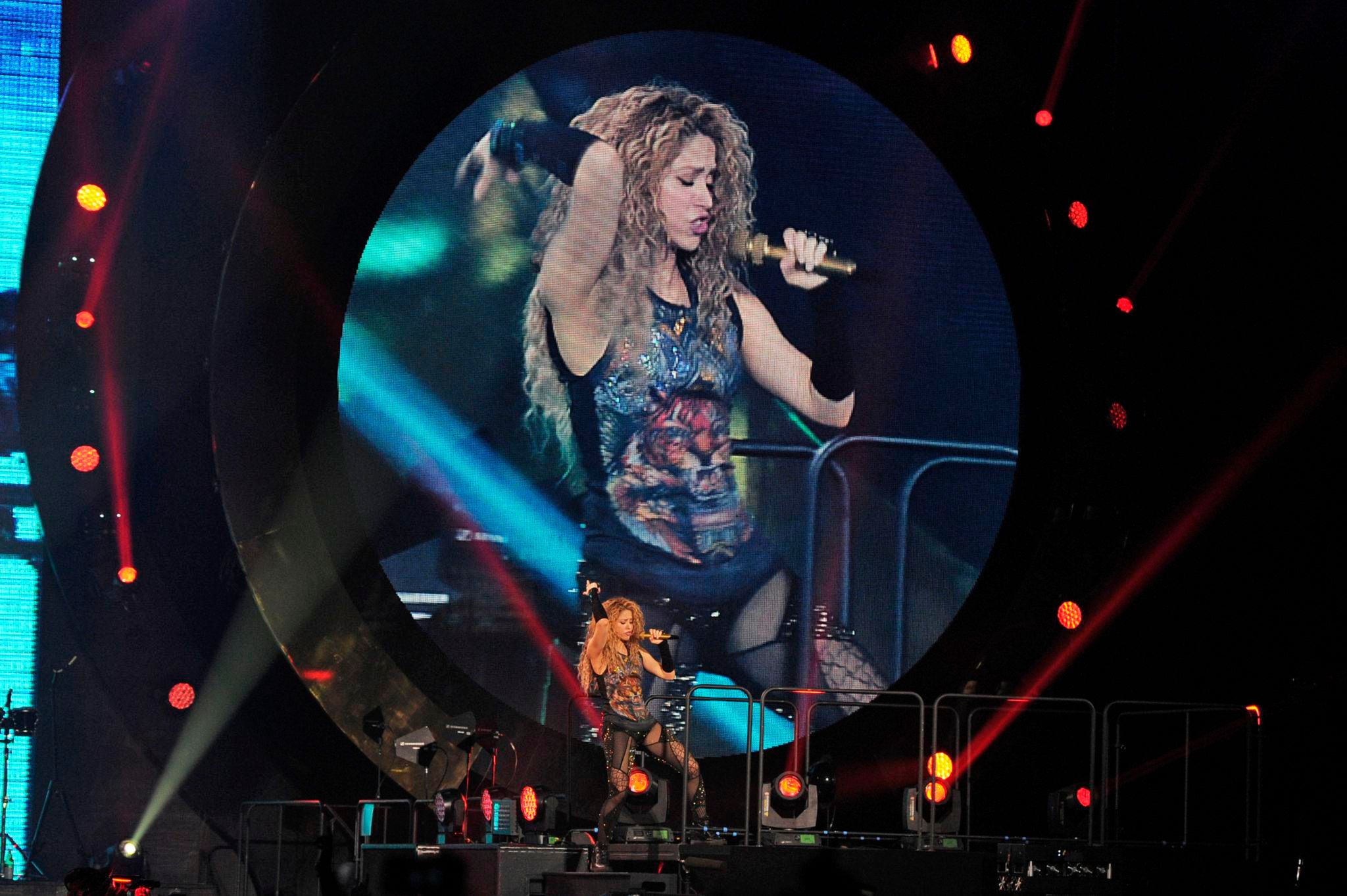 Shakira występuje w O2 Arena