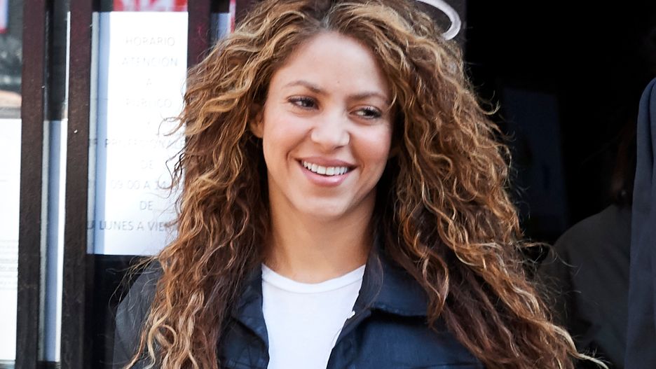 Shakira była kojarzona z burzą loków