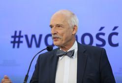 Janusz Korwin-Mikke świętuje powrót do polityki. Do jego partii dołączył nowy-stary członek