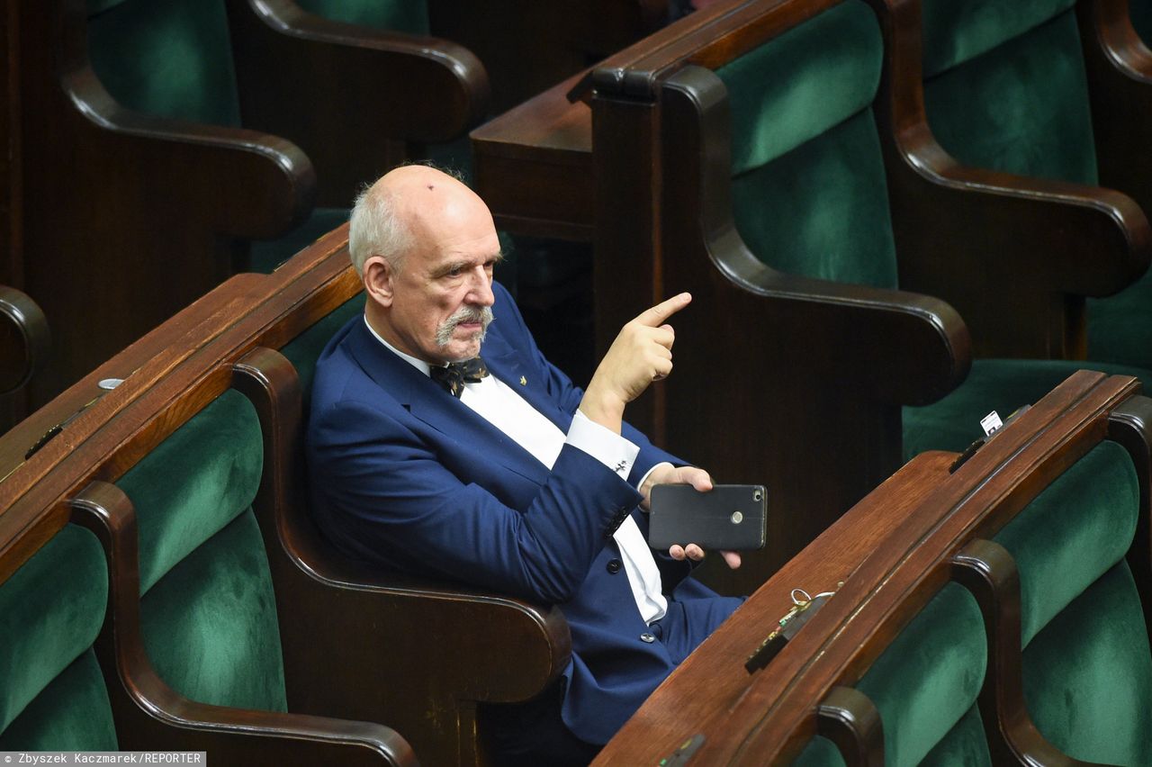 Janusz Korwin-Mikke komentuje "ustawę kagańcową". Mówi o "winie mediów"