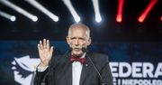 Wybory parlamentarne 2019. Janusz Korwin-Mikke nagrany. Tak dzielił pieniądze
