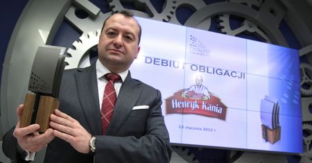 Henryk Kania zniknął, nie kontaktuje się z firmą. Pracownicy plotkują, że już dawno wyjechał