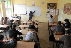 Uczniowie wykorzystali chwilę nieuwagi nauczycielki. Policja musiała wkroczyć do szkoły