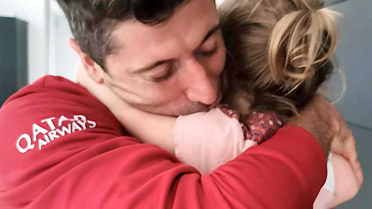 Robert Lewandowski pokazał twarz Klary w dniu swoich urodzin! Jaka ona już duża!