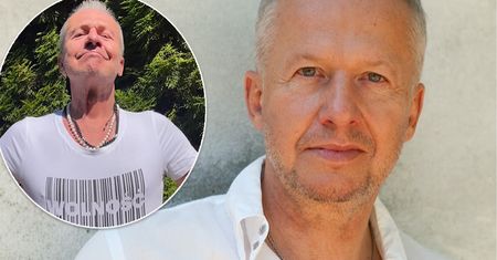 70-letni Bogusław Linda demonstracyjnie ROZEBRAŁ się w sieci. Tak wspiera Marsz Wolności. Klata godna amanta