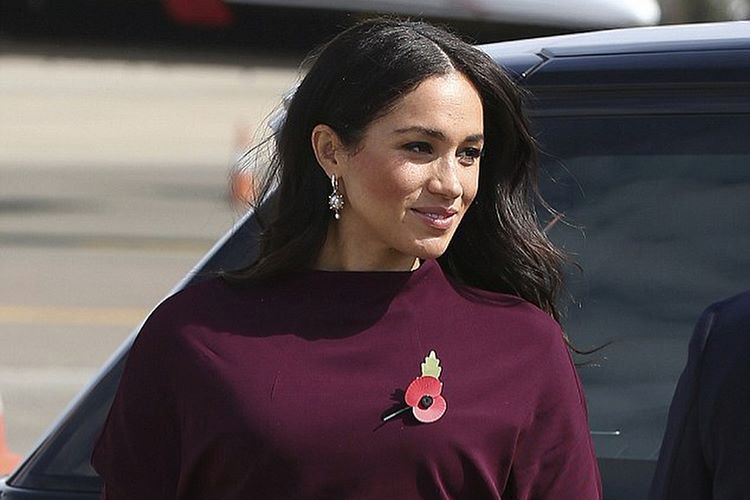 "Ona jest śmieszna. Trzyma się za brzuch, którego nie widać". O tym, jak Meghan Markle stała się bohaterką dramatyczną