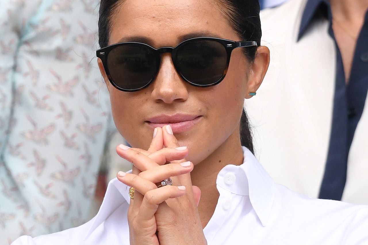 Meghan Markle często tak trzyma ręce. Ekspertka wie, dlaczego