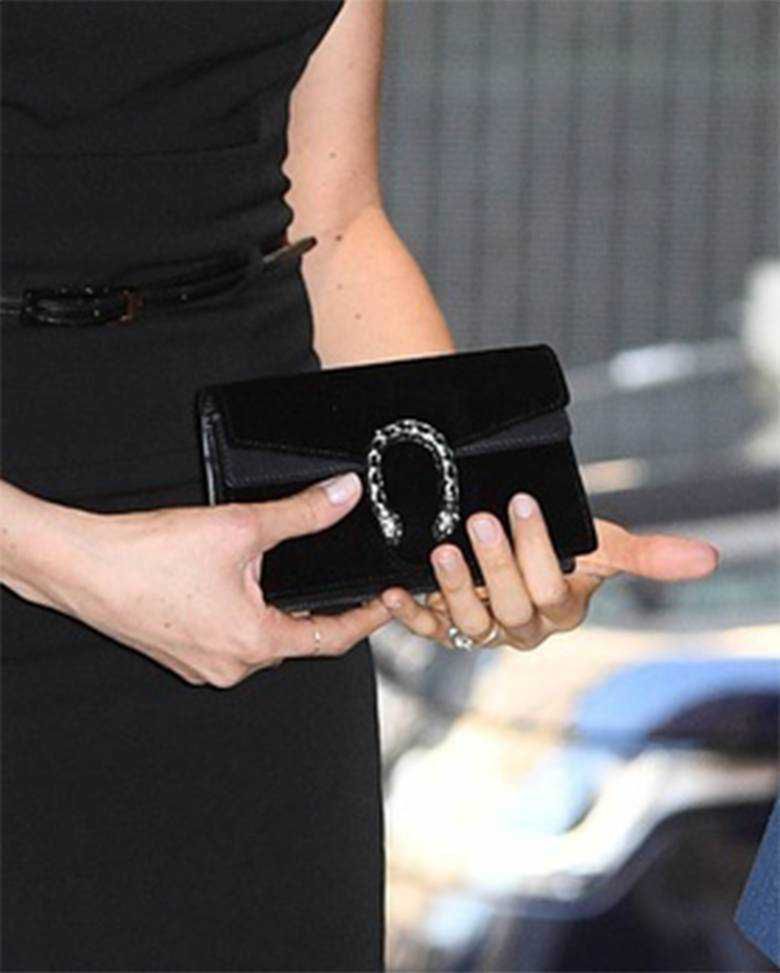 Meghan Markle w czarnej sukience