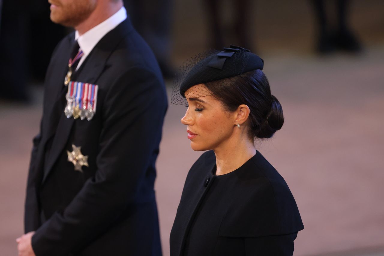 Meghan Markle płacze na pogrzebie królowej Elżbiety II