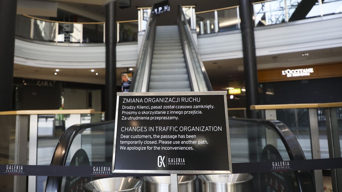 Od połowy marca galerie handlowe świecą pustkami. Tracą i najemcy, i właściciele obiektów