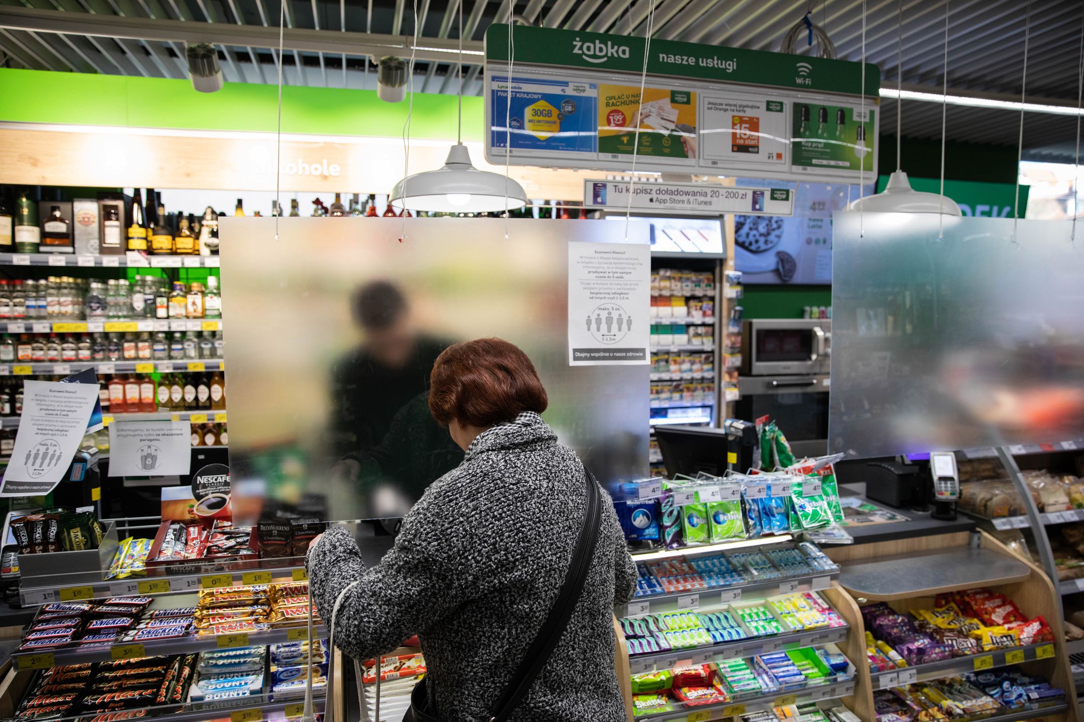 Nowe zasady obowiązują od początku kwietnia. Mniejszy biznes nie zawsze potrafi się dostosować