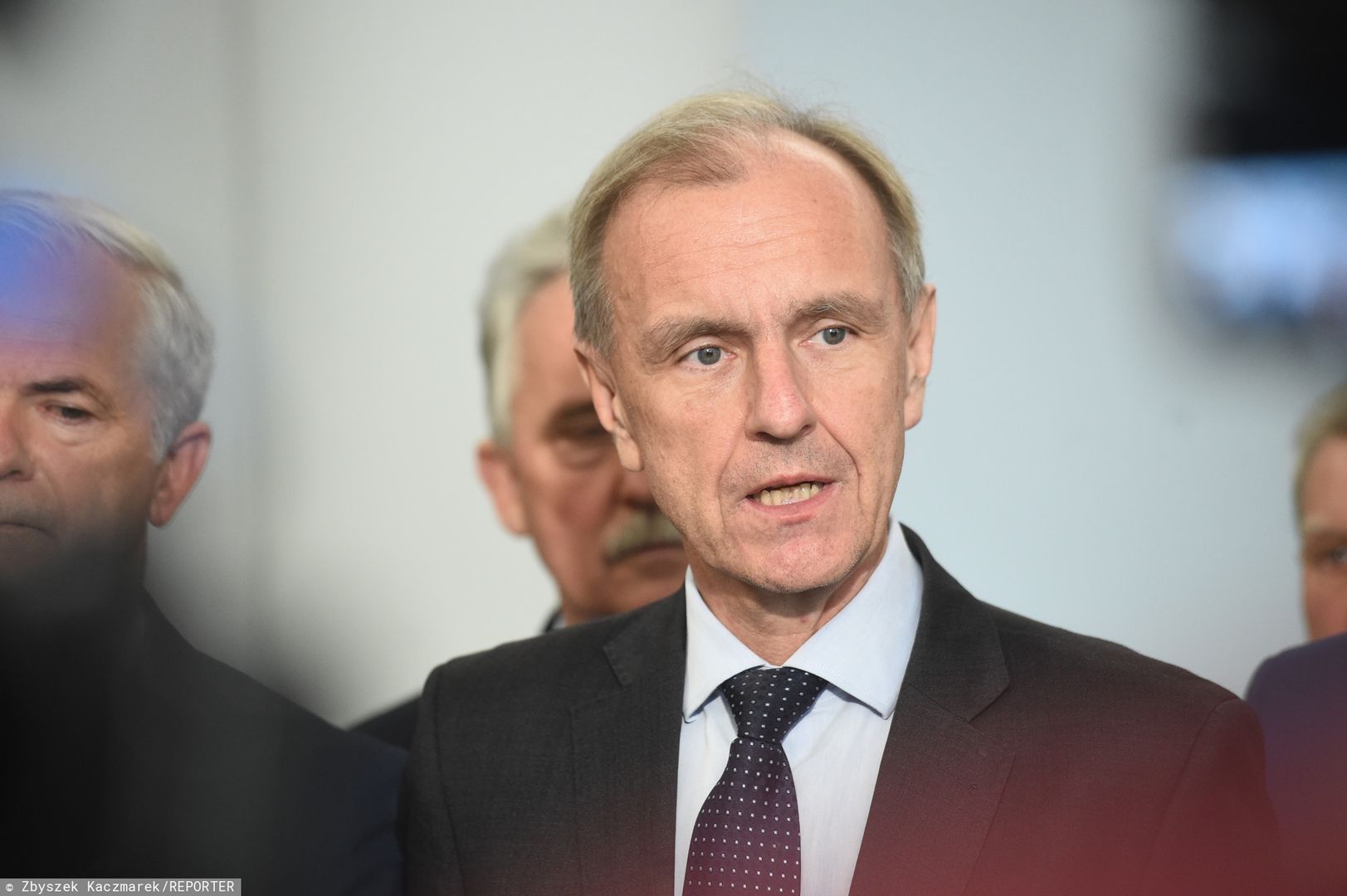 Bogdan Klich stwierdził, że senatorzy opozycji byli nie tylko kuszeni, ale i zastraszani przez wysłanników PiS