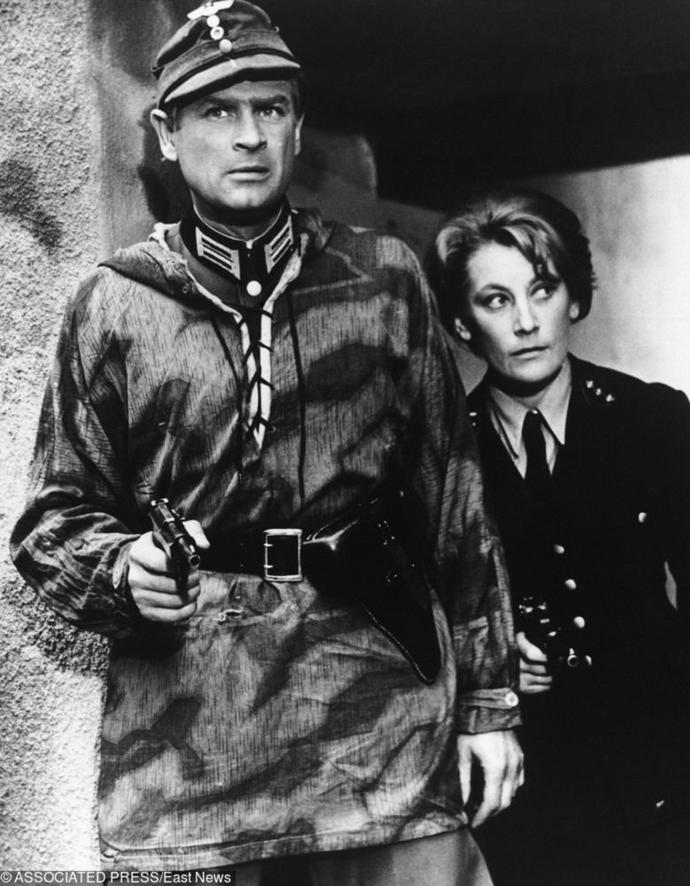 "Stawka większa niż życie". 11 pytań sprawdzi, jak dobrze pamiętasz kultowy serial