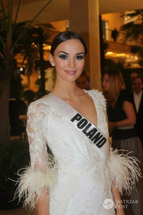 Paulina Krupińska w białej kreacji na wyborach Miss Universe 2013
