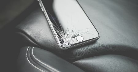 Koniec z potłuczonymi ekranami. Japończycy stworzyli nowy materiał