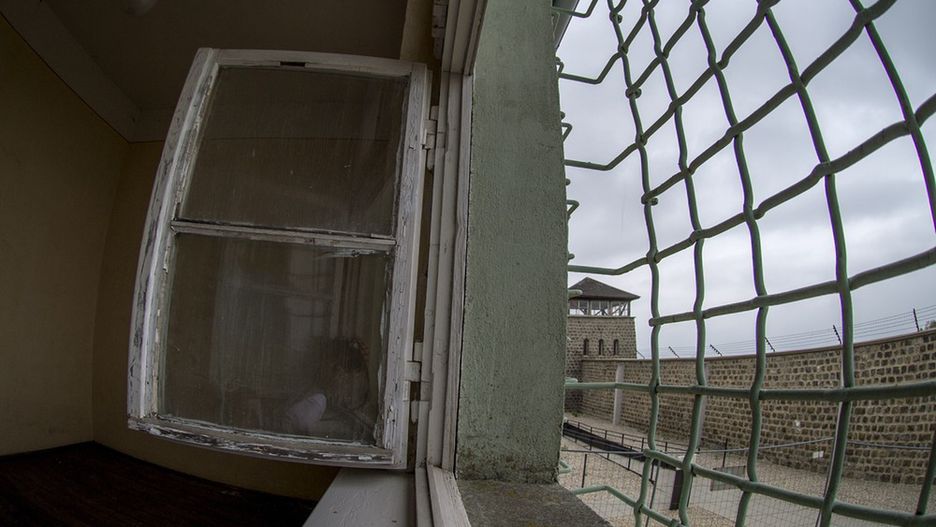 Wspólnik uciekinierów został skazany na trzy miesiące więzienia i dziesięć miesięcy prac społecznych