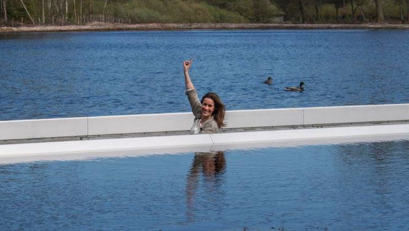 Rowerem przez środek jeziora? Tutaj to możliwe