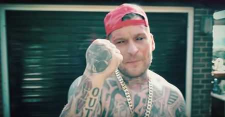 Popek na zdjęciu sprzed lat. Nie rozpoznacie na nim rapera