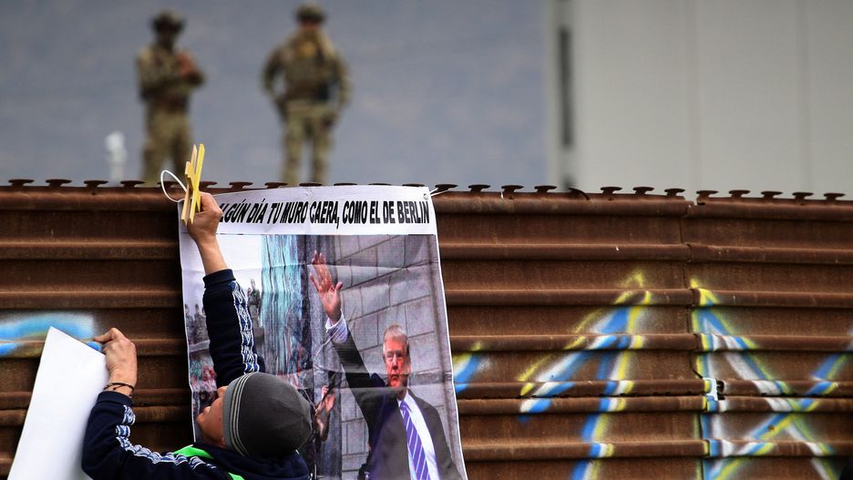 Decyzja w sprawie budowy muru jeszcze nie zapadła