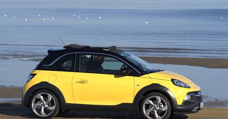 Opel Adam Rocks