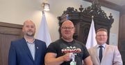 Gratulacje dla Grzegorza Peksy Mistrza Świata w wyciskaniu sztangi