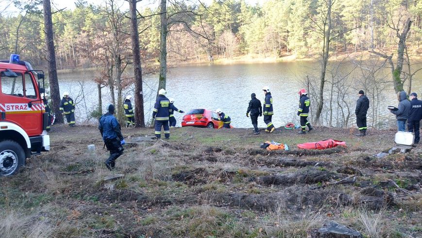 Roksana zaginęła dwa dni po ślubie. Jej ciało znaleziono na dnie jeziora w aucie