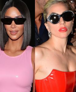 Nie było im wygodnie. Ale i tak postanowiły wcisnąć się w lateksowe wdzianka