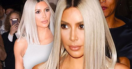 Kim Kardashian w sukience z dziurą na imprezie charytatywnej! Założyła ją celowo?