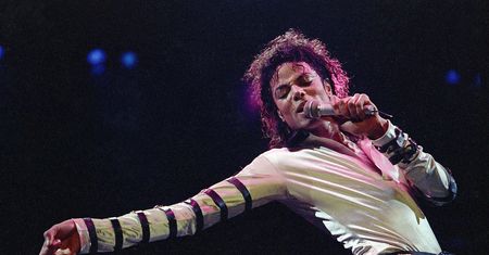 "Król imitacji", którym zachwycił się cały świat. Słynny moonwalk Michaela Jacksona ma już 35 lat