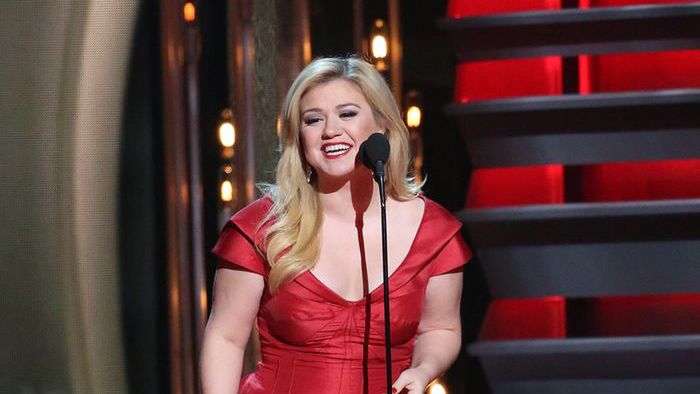Kelly Clarkson