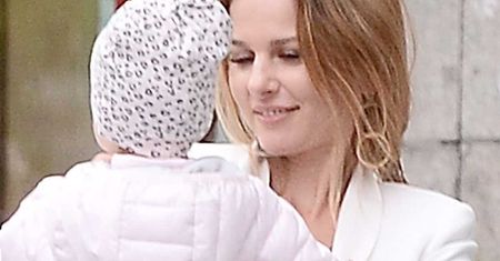 Paulina Sykut wreszcie pokazała twarz swojej słodkiej córeczki! To prawdziwa księżniczka z bajki!