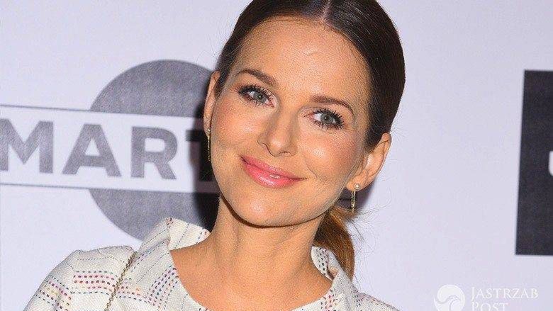 Ciężarna Paulina Sykut na pokazie marki Thecadess i Martini 2016.