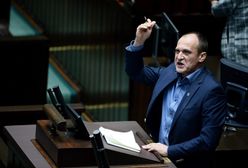 "Uwaga! Wraca Benzyna+!". Paweł Kukiz bije na alarm