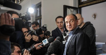 Unia chce ukarać Polskę. "Pokażmy, że polscy obywatele nie dadzą się szantażować brukselskim elitom!"