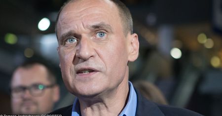 Paweł Kukiz pokazał fatalny stan budynku szpitala, w którym operowana była jego córka