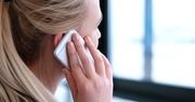 Wyskakują ci reklamy związane z ostatnią rozmową? Wyłącz podsłuch w telefonie