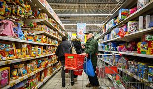 Polacy wciąż łatwo dają się nabrać na promocje. Widać to na przykładzie kobiet