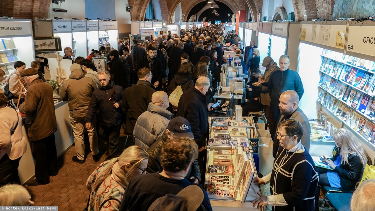 Spada ufność konsumentów.