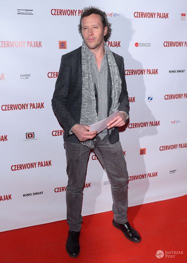 Andrzej Deskur na premierze filmu "Czerwony Pająk" 2015