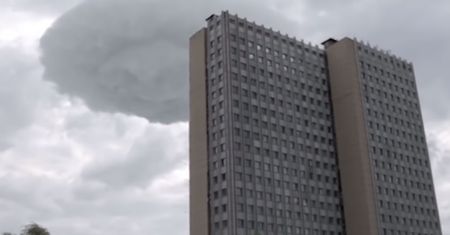 UFO nad Moskwą. Nietypowe zjawisko na rosyjskim niebie