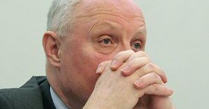 "Jasiński nadużył władzy, niech PiS zwraca dług"