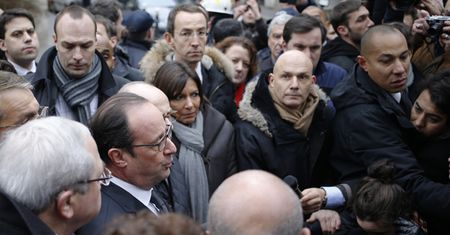 Hollande: atak na redakcję "Charlie Hebdo" w Paryżu to zamach terrorystyczny