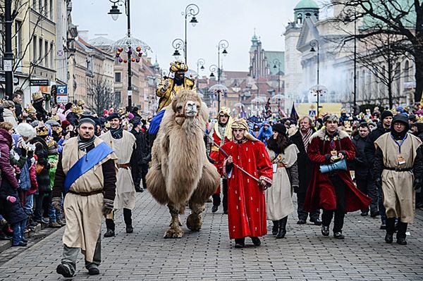 Orszaki Trzech Króli przejdą ulicami ponad 180 miast