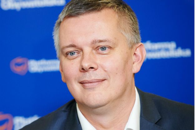 Sondaż: Tomasz Siemoniak wygrałby z Grzegorzem Schetyną w wyborach wewnętrznych w PO