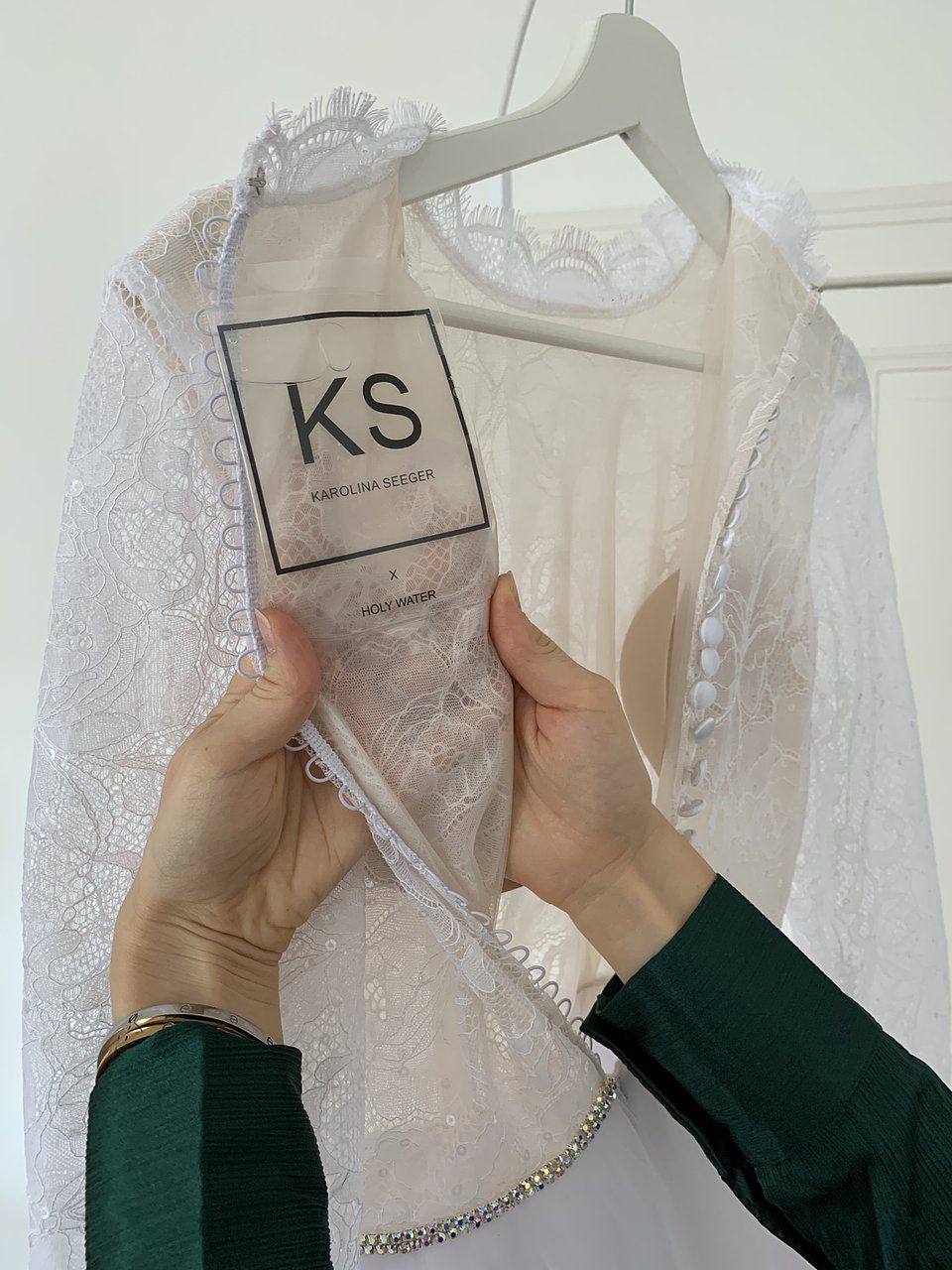 Karolina Seeger zaprojektowała suknię ślubną w hołdzie Janowi Pawłowi II