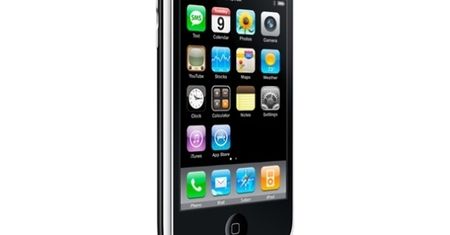 Nowy iPhone 3G rozłożony na części